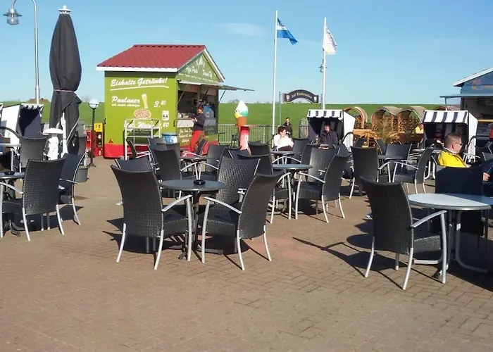 With 1 Bedroom 多鲁姆纽菲尔德